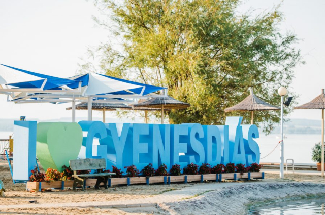 GYENESDIÁS: 20 ÉVES EGYESÜLET A TURIZMUS ÉS A KÖZÖSSÉG SZOLGÁLATÁBAN
